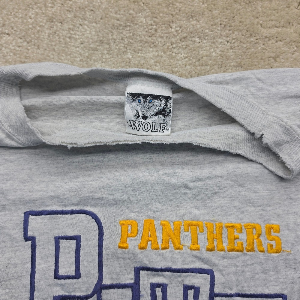Vintage Pitt Panthers T-Shirt Mens XL Gray Wolf Embroidered Distressed USA Made - Picture 5 of 8